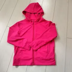 UNIQLO ピンク パーカー 120サイズ