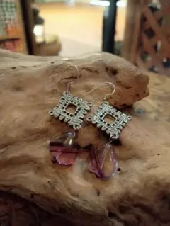 シルバー925,天然フローライト,天然石,ピアス,左右,両耳,ドロップ雫,ひし形