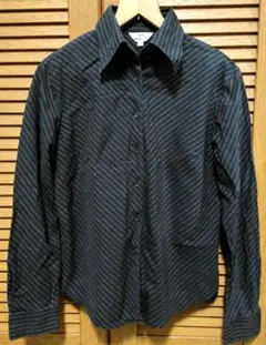 黒ストライプ長袖シャツ　スタンドカラー