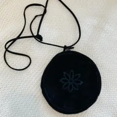 DESMO ショルダーバッグ　黒　シンプル