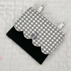 Item thumbnail for item 820ee6e1-4fef-435c-b511-ef5890d79002