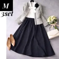 新品有✨清楚系ママスーツ3点 M ツイード紺 ボウタイ UR 入学式 通勤着回し
