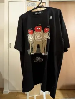 GU×UNDERCOVER　コラボTシャツ りんご　黒