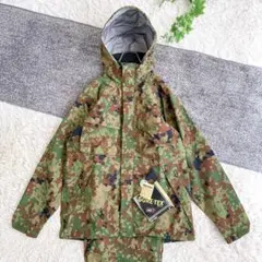 モンベルゴアテックス　カモワッチレインスーツ　Lサイズ　自衛隊迷彩ゴア雨衣 mont－bell GORE－TEX カモワッチレインスーツ