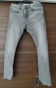 Bershka スキニーデニム