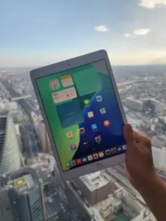 iPad 第七世代 セルラー simフリー