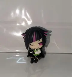 ツイステ　肩ズンFig　リリア　フィギュア