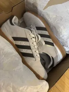 adidas BUSENITZ スニーカー 26.5のサムネイル