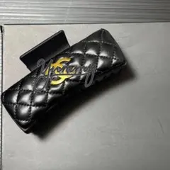 ブラック キルティング ヘアクリップ