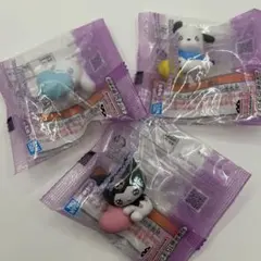 サンリオ　キャラクターズ　ミニ フィギュア 3個セット　エモきゅん