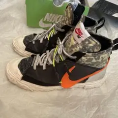 Item thumbnail for item 2f6b11b6-fe98-4566-8427-21640eba7930