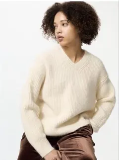 UNIQLO フラッフィVネックセーター　3XL
