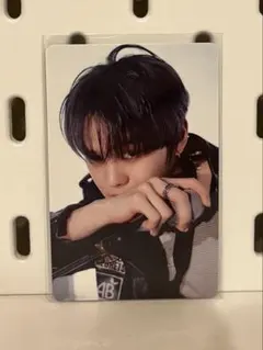 Item thumbnail for item b3d10376-ede7-4a2e-be03-d5ef384c81fc