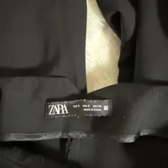 週末セール！ZARA ブラック カジュアルパンツ