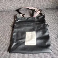 THEATRE PRODUCTS ブラックレザーショルダーバッグ
