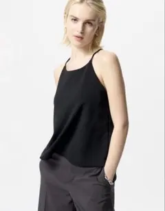 【新品】ユニクロ クレープジャージーブラキャミソール UNIQLO