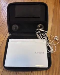 EX-word ホワイト 電子辞書 ハードケース・イヤフォン付き【動作確認済み】