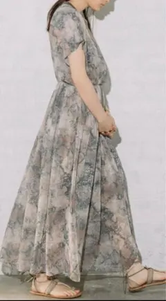 Audrey and John Wad　楊柳シフォンワンピース　美品のサムネイル