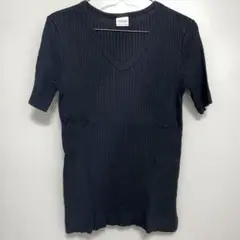 UNITED COLORS OF BENETTON 黒 Vネック Tシャツ