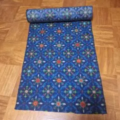 青色系花柄 紬反物　指定技術工芸品 古代塩澤紬　青色反物
