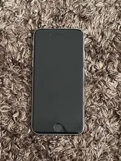 Apple iPhone 6 シルバー 本体 美品。