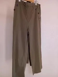 【超美品】ベルーナサテンカラーパンツ L サンドベージュのサムネイル