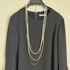 ロングチェーンネックレス