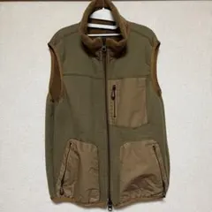 オリーブグリーン ノースリーブベスト