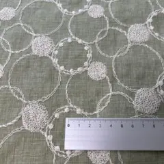 刺繍生地残布　縦65cm×横95cm