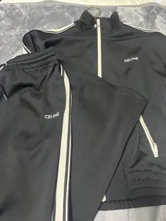 2026年最新】celine ジャージ セットアップの人気アイテム - メルカリ