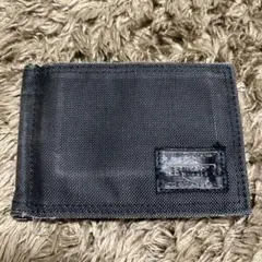 マネークリップ 折り財布