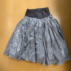 ohta フレアスカート グレー　炭黒のサムネイル