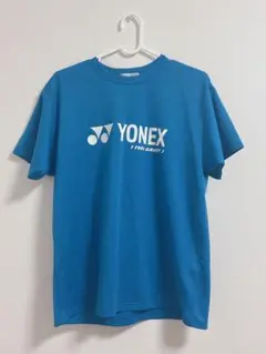 YONEX ロゴ入り 青 Tシャツ