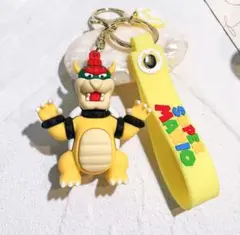 スーパーマリオ クッパ　キーホルダー新品未使用✨️ストラップ付き