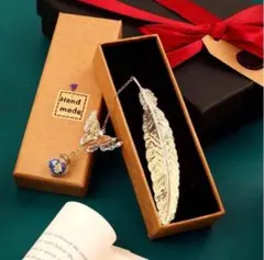 【期間限定10%オフ✨】[Toirxarn] ゴールドの羽＆蝶々ブックマーカー