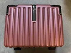 エバー航空ファーストクラス限定 RIMOWA アメニティポーチ ワイン