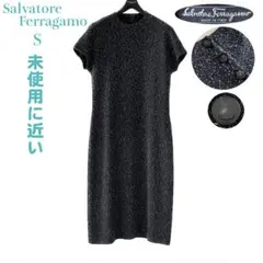 Near Mint ☆ Salvatore Ferragamo dressのサムネイル
