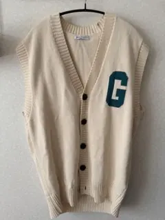 ZARA クリーム色 Vネックニットベスト M