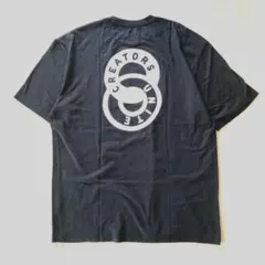 【adidas】両面プリントTシャツ ユニセックス 2XO ダークグレー