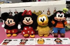 POPMART MickeyFamilyミッキー ミニー プルート グーフィー