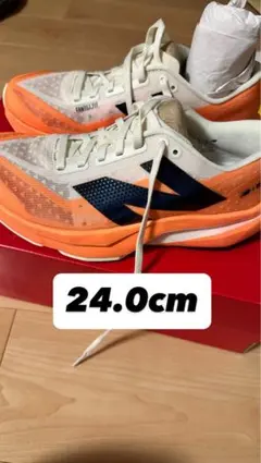 New Balance fuelcell rebel 24.0cm オレンジ