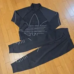 アディダスジャージ上下セット