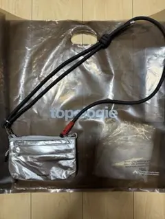 【新品未使用】Topologie サコッシュ（スモール）＆ストラップセットのサムネイル
