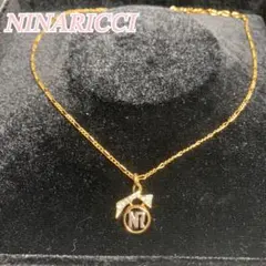 NINARICCI ニナリッチ　ネックレス　ゴールド　ラインストーン　NRロゴ