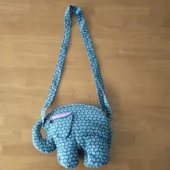 象型ショルダーバッグ