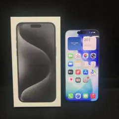 【極美品】iPhone15 promax 256GB 本体 ブラック⭐︎