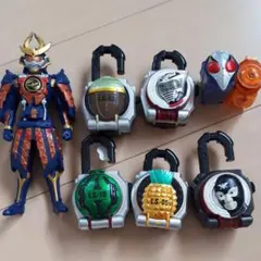 仮面ライダー鎧武 ロックシード　仮面ライダーガイム　仮面ライダーフォーゼ