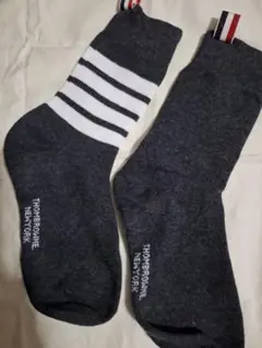 2025年最新】THOM BROWNE ソックスの人気アイテム - メルカリ