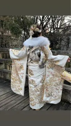成人式振袖(白×ゴールド)