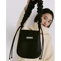 ギャザーハンドルサテンフラップバッグ / ショルダーバッグ